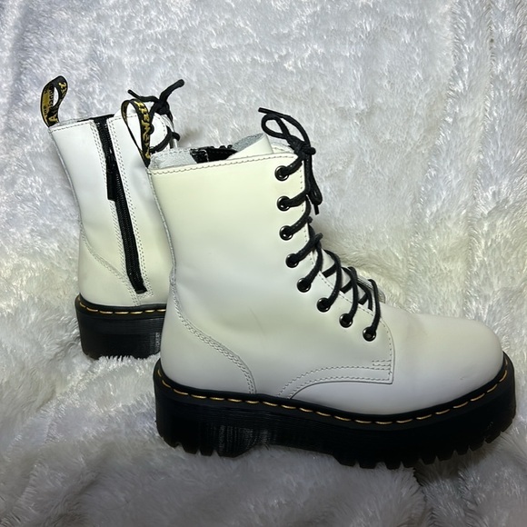 Dr. Martens Jadon Boot Smooth White Leather Platforms Size 7 - Picture 8 of 11